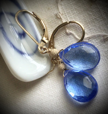 SR9-210 Sapphire Blue Quartz Earrings - Click Image to Close